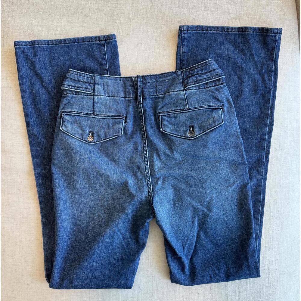 Pilcro Anthropologie Mid-Rise Bootcut Flare Jeans Dark Wash Size 29 - Picture 4 of 7